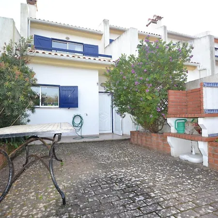 Hébergement de vacances Ocean Moradia Com Vista Para A Vila